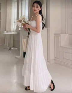 ホワイト キャミワンピース ティアードデザイン