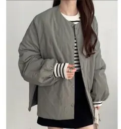 ノーカラー 中綿ダウンジャケット M　ライトカーキ