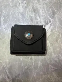 ターコイズボタン付き三つ折り財布 ブラック