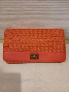 Banana Republic クラッチバッグ ブラッドオレンジ 編み込みのサムネイル