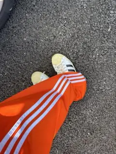 adidas トラックパンツ ワイド