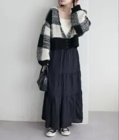 DISCOAT サテンワッシャーボリュームティアードスカート