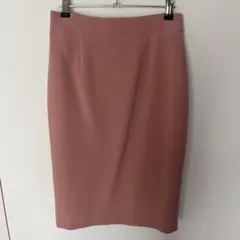 タイトスカート　ピンク