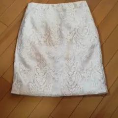 ラボラトリーワークのタイトスカートのサムネイル