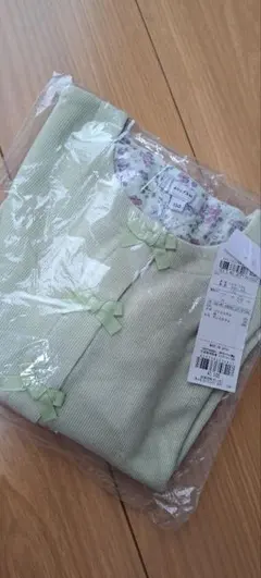 新品エニィファム　グリーンカーディガン　サイズ130