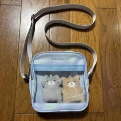 ショルダーバッグ マスコット付き