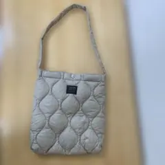 TAION ショルダーバック　ベージュ　ダウン入り
