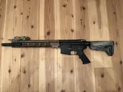 実物 BCM MCMR-15 ハンドガード 15インチ M4 AR15 ナット付 - メルカリ
