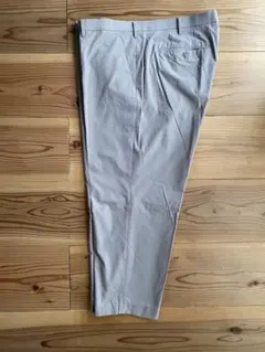 ベージュ　メンズスラックス センタープレス
