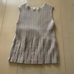 美品♡FRAY I.D ベージュ　ニットトップスのサムネイル