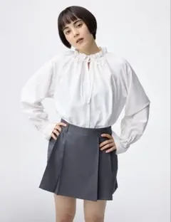 GU フリルネックチュニックのサムネイル