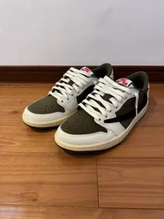 トラヴィススコット　リバースオリーブ　25.5cm 9/28・10/1・10/3発売｜Travis Scott × Nike Air Jordan 1 Low OG SP