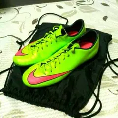 サッカースパイク  マーキュリアルヴェイパー（白、緑）セット