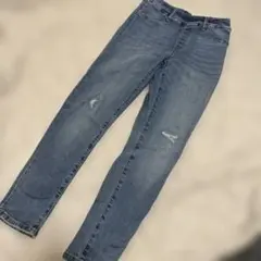 ユニクロ　キッズ130cmダメージ加工ジーンズ