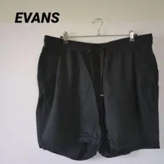 EVANS ブラック ショートパンツ 22