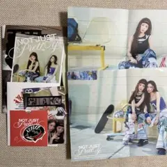 izna POSTERBOOK Supercrush Ver マイ サラン