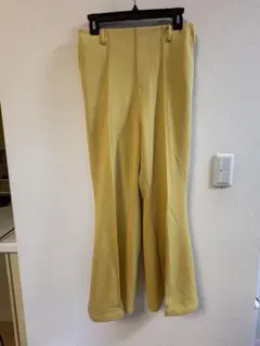 【しまむら】レディース　フレアーパンツ　Lサイズ