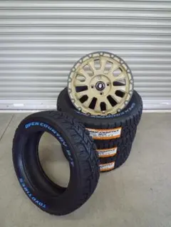 送料込☆TOYOオープンカントリーR/T☆165/65R15☆ホワイトレターのサムネイル