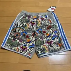 アルベロベロ、短パン