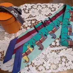 週末限定　新品同様　エルメス　ツイリー　コリエドシアン　首輪と犬　シルクスカーフ 楽天市場】≪ 新品 ≫ エルメス ツイリー 