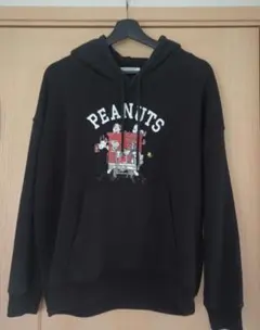 PEANUTS プルオーバー パーカー ブラック Mサイズ
