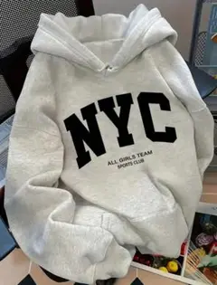 【新品、未使用】NYC ALL GIRLS TEAM パーカー グレー