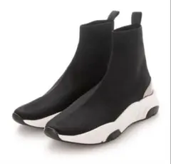 ⚠️三連休最終日値下げ！ブラック ニットソックススニーカーブーツ　＋diana