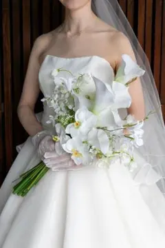 ウェディングブーケ　アーティシャルフラワー　(ブートニア込み)