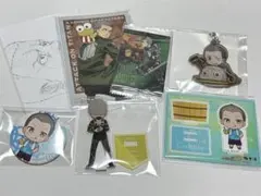 コニー 進撃の巨人 アクスタ 缶バッジ アクキー ポストカード セット