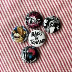 BABES IN TOYLAND ❶