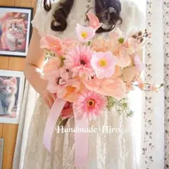 胡蝶蘭とカラーのクラッチブーケ☆ブートニア付き