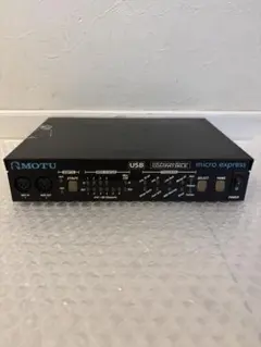 Item thumbnail for item f36766ce-cf24-4ef2-a4b8-b6d763a87532