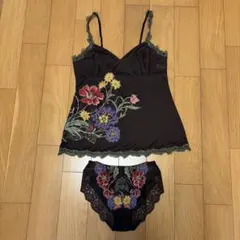 ワコール★Trefleトレフル 花柄刺繍 キャミソール ショーツ セットアップのサムネイル