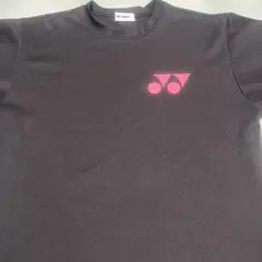 YONEX 半袖Tシャツ 黒 ピンクロゴ