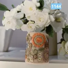 Item thumbnail for item a47f0548-cf31-41f4-b77c-6e13194cfbe9