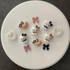 No.295サンリオ　ハローキティ　ネイルパーツ　ヒョウ柄　　11個