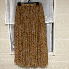GU 花柄プリーツスカート M