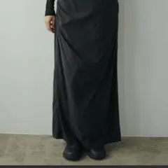 anuke Tuck Long Skirtのサムネイル
