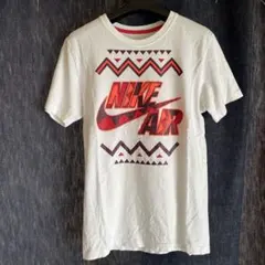 NIKE グラフィックプリントTシャツ