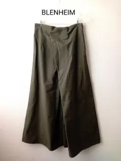 美品　BLENHEIM スカート