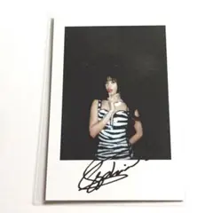 KATSEYE Lara ララ　特典　トレカ katseye SIS Lara ララ トレカ - メルカリ