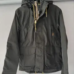 【⚠️2月中に売れなければ削除します】ブラックマウンテンパーカー フード付き