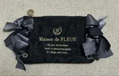Maison de FLEUR 黒 リボン ポーチ