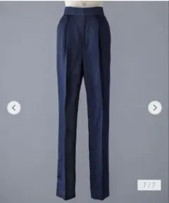 ブラミンク　バックギャザーストレートパンツ34のサムネイル