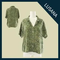 LUSANA 半袖シャツ レーヨン100% グリーンレオパード柄　Sサイズのサムネイル