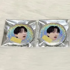 【匿名配送】M!LK 吉田仁人 のぞいてみるく？展 缶バッチ