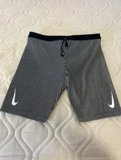 NIKE エアロスイフト