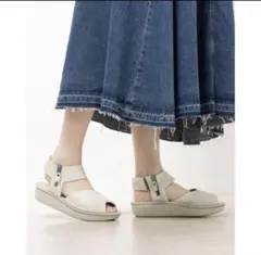 【ジェイエスハートレーベル】アンクルストラップサンダル (M) 厚底のサムネイル