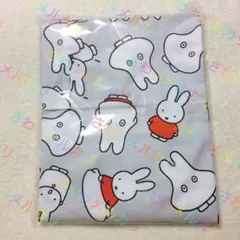 ミッフィー展　65周年　エプロン