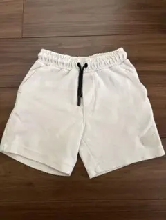 ハーフパンツ　オフホワイト